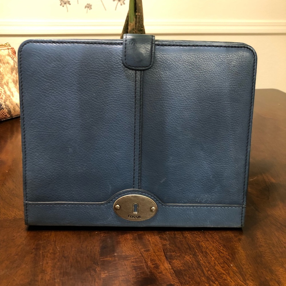 Authentic FOSSIL Tablet/iPad Holder - Picture 2 of 10